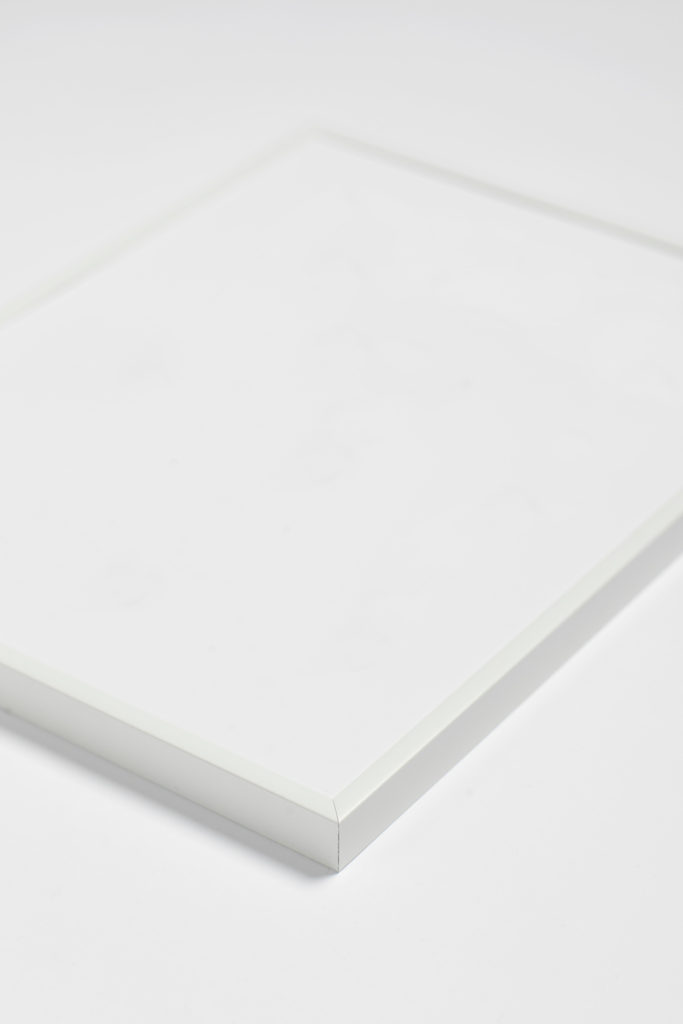 hvid-aluminium-ramme-kasperbenjamin hvid-aluminium-ramme-kasperbenjamin