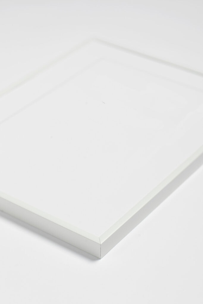 hvidmalet-aluminium-ramme Hvidmalet aluminium ramme