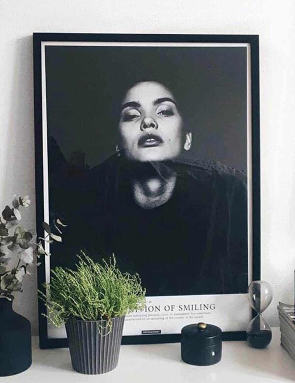 sort-hvid-fotokunst-smile-plakat Sort hvid fotokunst med tekst - Smile plakat