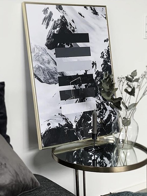 Grey Shades plakat