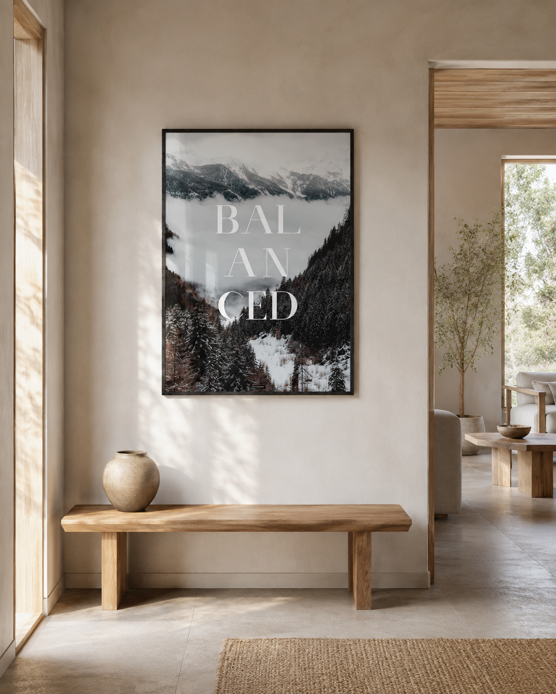 BALANCED plakat i et lyst nordisk hjem med naturligt dagslys og god rumdybde.