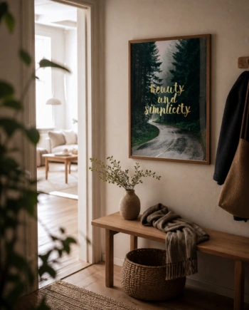 SIMPLICITY plakat i en lys dansk bolig med naturligt dagslys